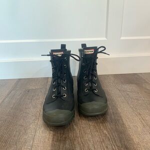 Hunter Ankle boots